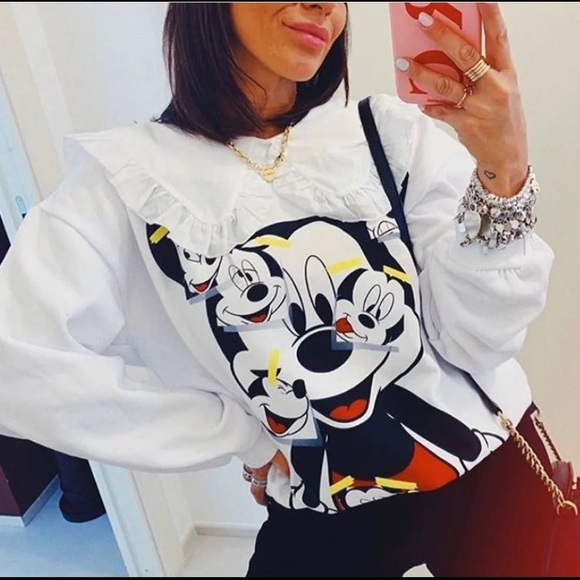 Zara Sweaters - S- Zara X Disney Mickey sweater